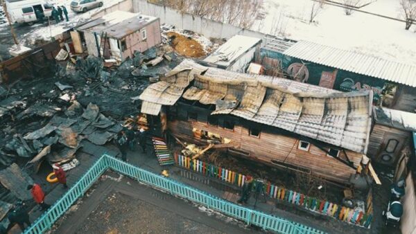 В Москве сгорел приют для бездомных животных, есть погибшие