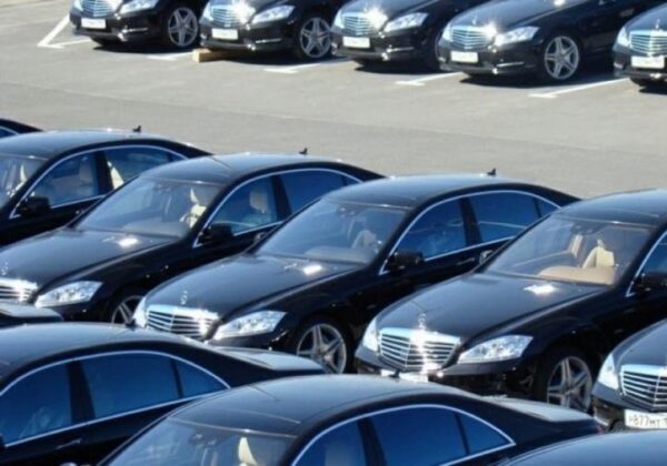 В Ростове чиновники потратят на аренду авто 300 млн рублей