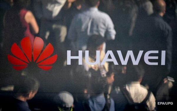 В Канаде арестован денежный руководитель Huawei — все из-за санкций