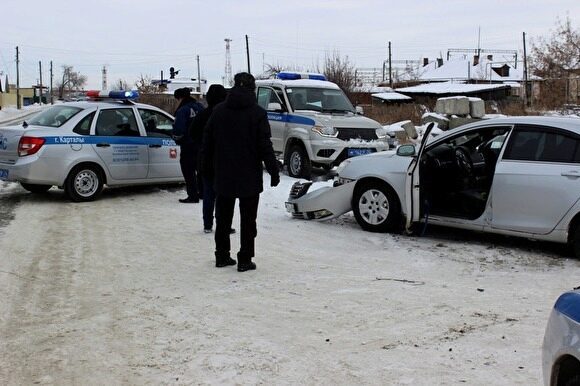 В Карталах полиция открыла стрельбу по угонщику