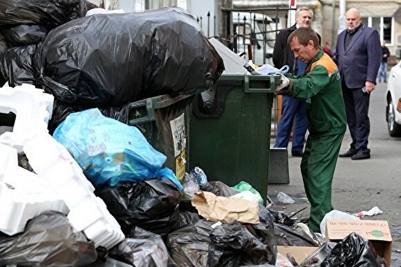 В Свердловской области начали сбор подписей против высоких тарифов на вывоз мусора