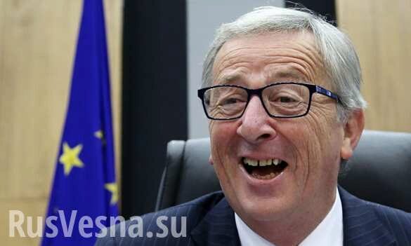 Юнкер разбушевался: Глава Еврокомиссии на саммите швырнул на пол пачку документов (ВИДЕО)