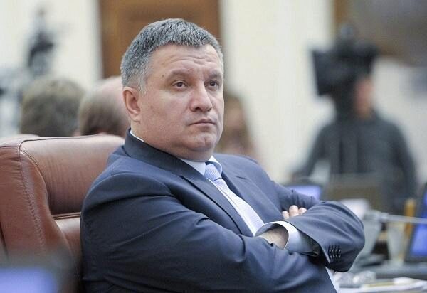 Аваков назвал нарушителями закона 6 из 10 кандидатов в президенты