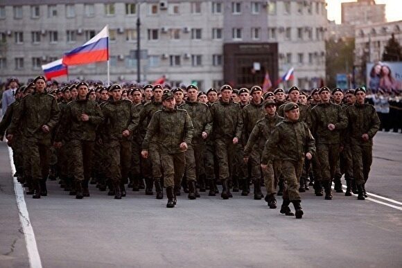 Более половины россиян боятся военной угрозы со стороны других стран