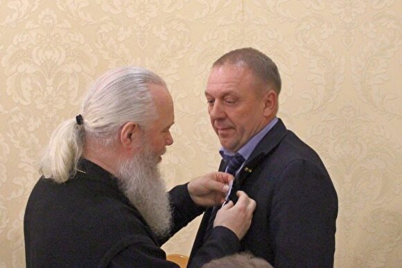 Депутат Зауралья, глава «дочки» «Газпрома» получил высшую награду Курганской епархии