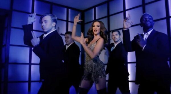 Клип «Танцуй под Бузову» набрал более 8 млн просмотров