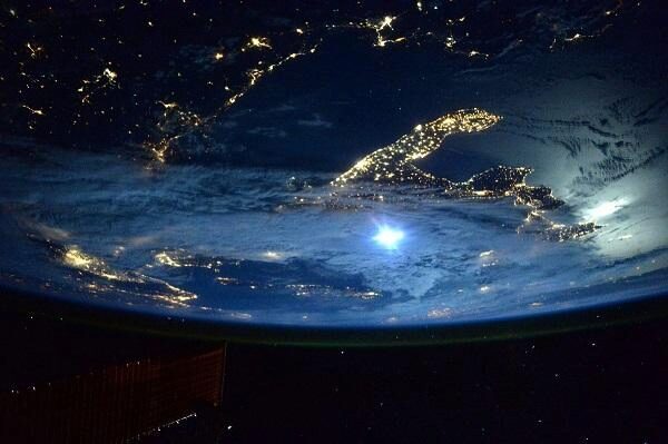 Космический аппарат, покинувший Землю 12 лет назад, добрался до «края света» и прислал фото