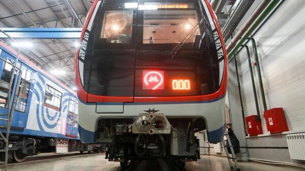 Новые поезда для метро Москвы получат систему плавного торможения