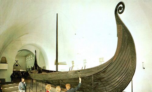 Обнаружен корабль древних викингов