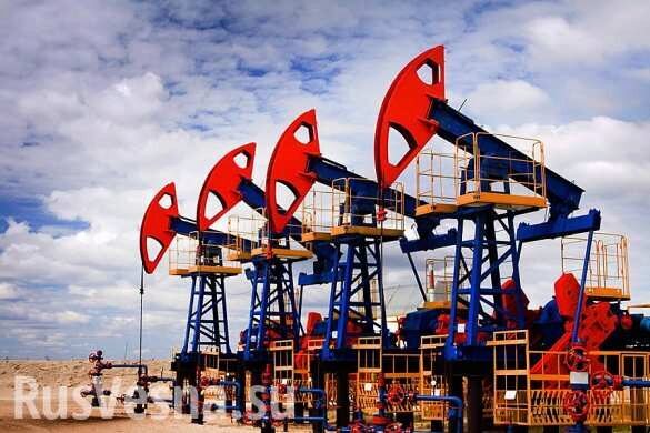 Президент Венесуэлы приказал продавать 15% нефти за криптовалюту