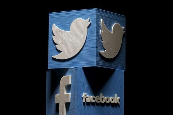 Роскомнадзор начал административные дела против Facebook и Twitter