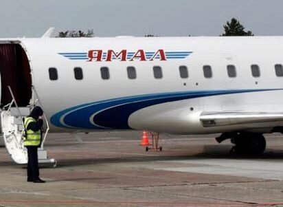 Самолет АК «Ямал» из-за неполадок не смог вылететь из Нижневартовска в Уфу