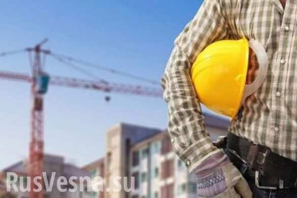 Самые высокие средние зарплаты в России оказались у строителей