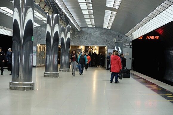 Строители метро в Петербурге пожаловались на долги по зарплате