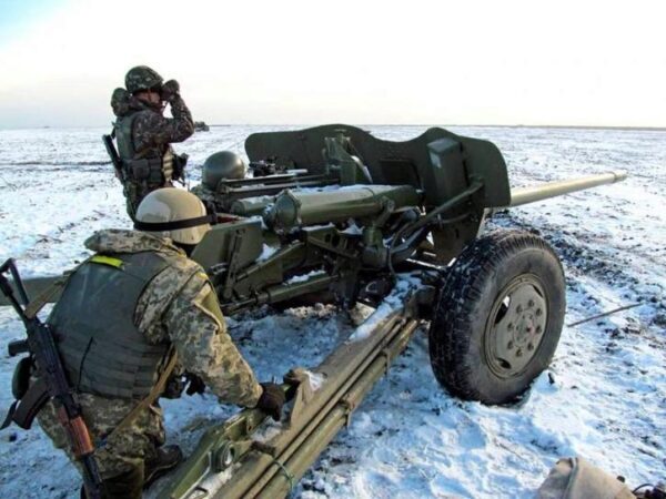 В ЛНР у линии соприкосновения зафиксировано появление артиллерии ВСУ