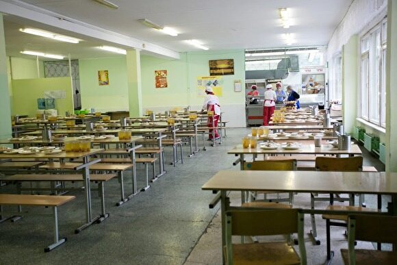 В Кузбассе школьники падают в голодные обмороки из-за отсутствия денег на питание
