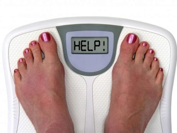 Диетологи назвали главную причину набора лишнего веса