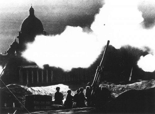 Испанские СМИ героизировали осаждавшую Ленинград дивизию во время ВОВ