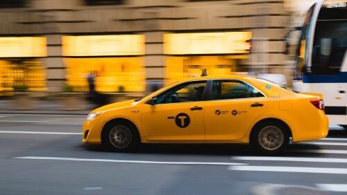 Летающее такси появится на улицах городов через 10 лет