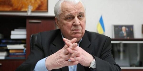 Первый президент Украины считает Донбасс «другой страной»