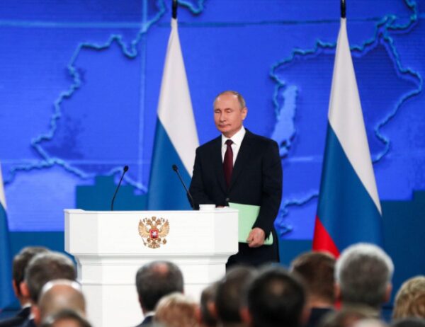 Путин призвал пересчитать пенсии обделенным россиянам