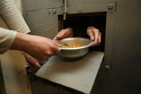 Трое заключенных «Владимирского централа» объявили голодовку и требуют послабления режима