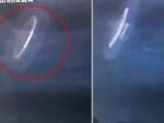 В Австралии пляжная камера засняла странный летающий белый диск во время грозы