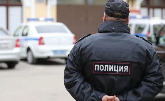 В Москве жители с помощью полиции заставили "Жилищник" вновь подключить их квартиру к электропитанию