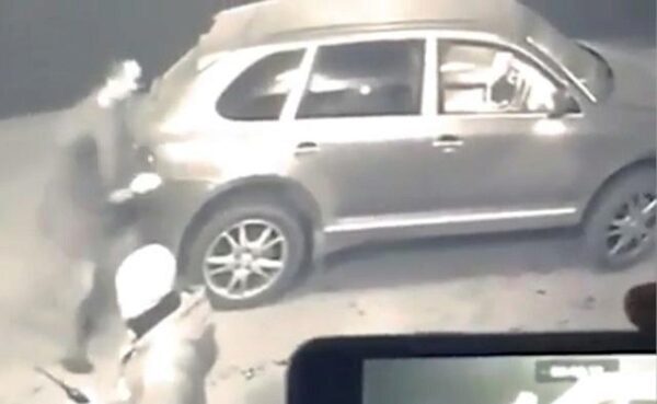 В Ростове полиция разыскивает Porsche Cayenne, владелец которого может быть причастен к перестрелке с жертвами