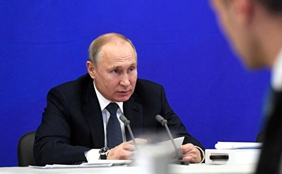 Во время заседания Госсовета Путин дважды сделал замечание главе Татарстана