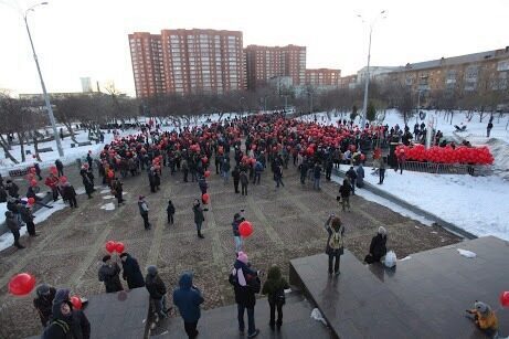 Общественная оборона. Сейчас на площади какое нибудь идет предприятие.