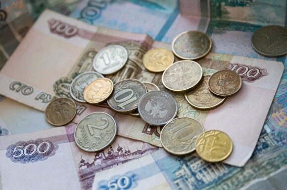 Центробанк: рост реальных зарплат в России снизился до 0,2%