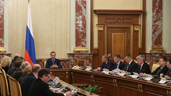 Дмитрий Медведев признал наличие в России гендерной дискриминации