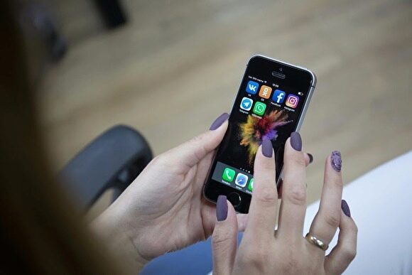 Дума приняла законопроект о системе для проверки данных об абонентах мобильных операторов