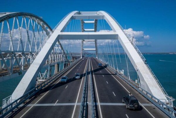 Эксперты подтвердили вековую гарантию Крымского моста