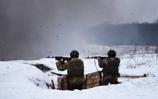 На Донбассе ранены пятеро украинских военных