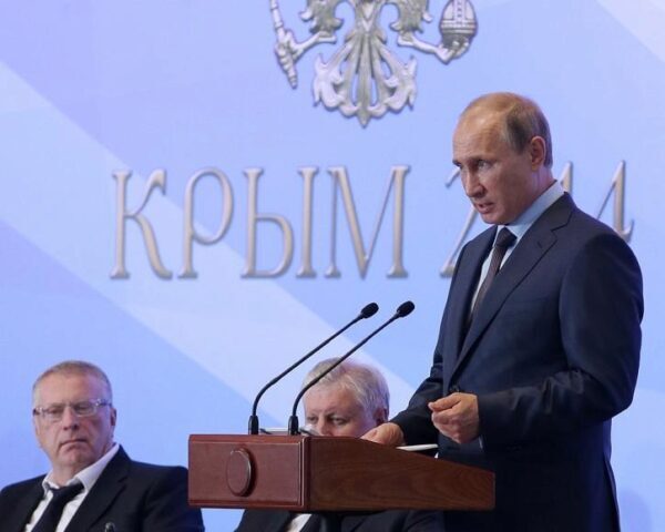 Получите обратно: Москва вернула Киеву ноту протеста в связи с поездкой Путина в Крым