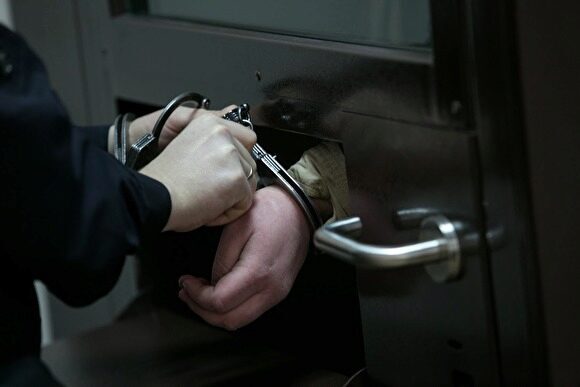 Силовики задержали порядка 80 иностранцев в рамках спецоперации в Екатеринбурге