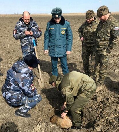 В Чечне жители нашли три бомбы, которые могли сдетонировать