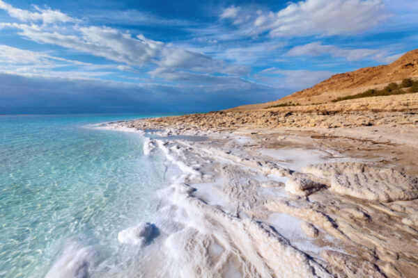 В Мертвом море следы оставили «пожиратели трупов»