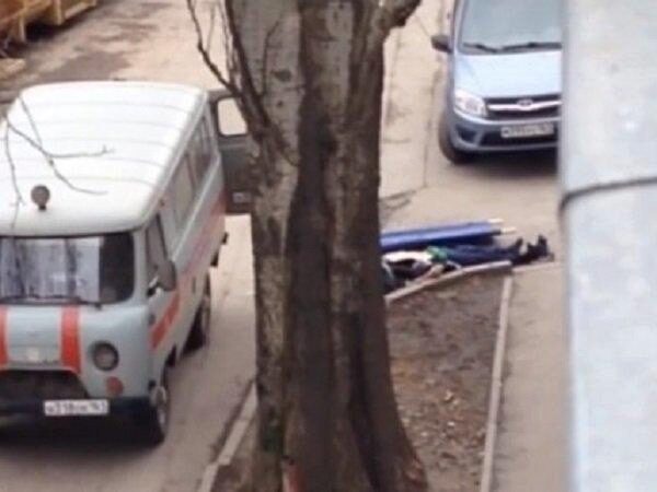 В Ростове нашли тело таксиста с ножевыми ранениями, вдовца с двумя детьми
