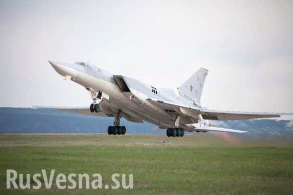Зачем в Крым перебросили дальние бомбардировщики Ту-22М3