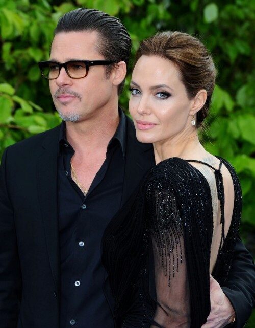 Брэд Питт и Анджелина Джоли официально развелись?