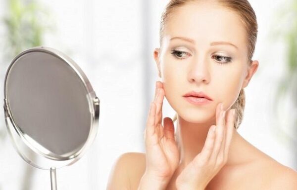 Какие продукты улучшают состояние кожи, рассказали медики