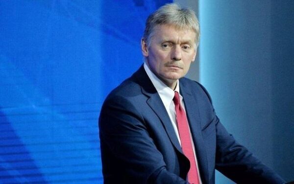 Кремль отказался поздравлять Зеленского с победой на выборах, объяснив свою позицию