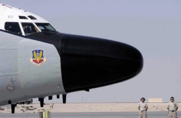 Самолет-разведчик США совершил полет у побережья Крыма