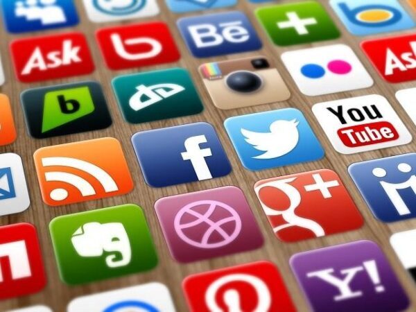 Ученые доказали, что социальные сети полезны для человека