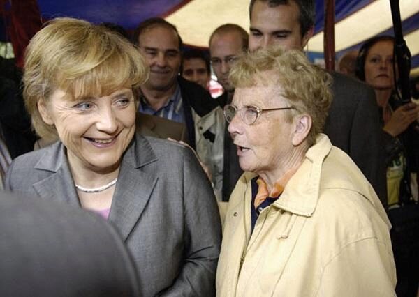 Умерла мать канцлера Германии Ангелы Меркель