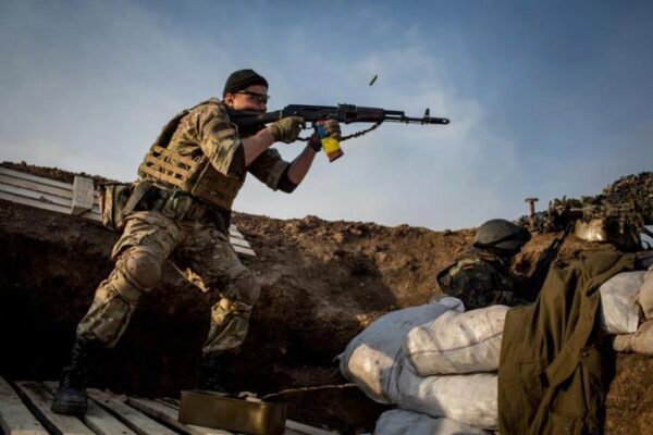 В ДНР сообщили о внутреннем боестолкновении на позициях ВСУ в Донбассе