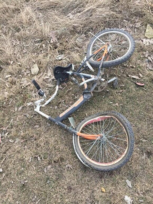 В Челябинской области пьяный мотоциклист сбил 11-летнюю велосипедистку